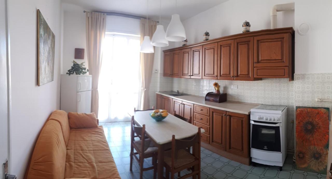 Vreni Lodge Finale Ligure Ngoại thất bức ảnh